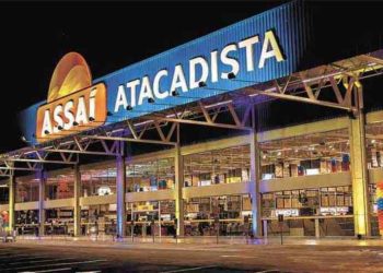 Atacarejos se rendem à internet