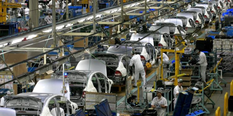 Vendas de veículos caem em setembro