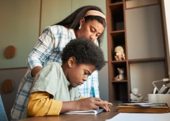 Homeschooling: Apenas 21% dos brasileiros são a favor, diz pesquisa