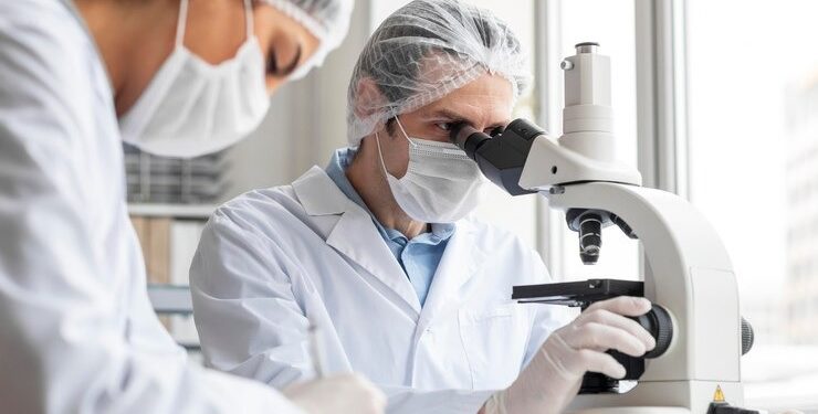 Butantan identifica molécula com potencial de combater superbactérias