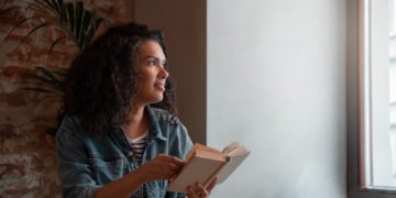 Levantamento da Flup revela perfil leitor ativo nas periferias do Rio