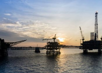 Petrobras encontra indícios de petróleo e gás no pré-sal da Bacia de Campos