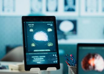 Inteligência artificial na saúde exige avaliação crítica e formação médica humanizada
